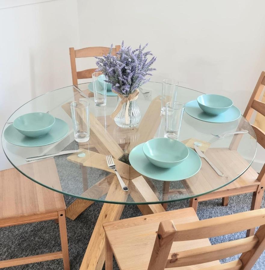 Centrally Located Boscombe Beach Apart With Parking ボーンマス エクステリア 写真