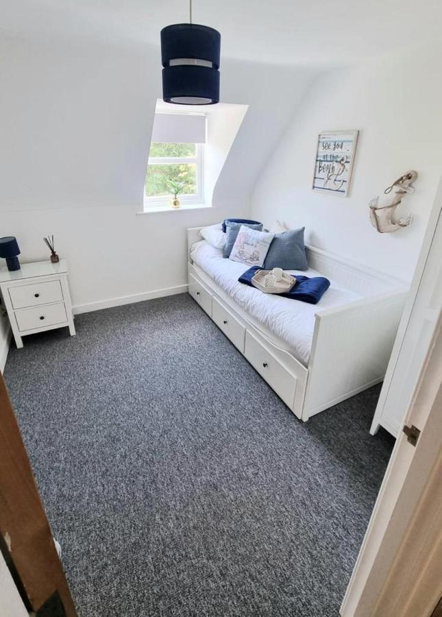 Centrally Located Boscombe Beach Apart With Parking ボーンマス エクステリア 写真