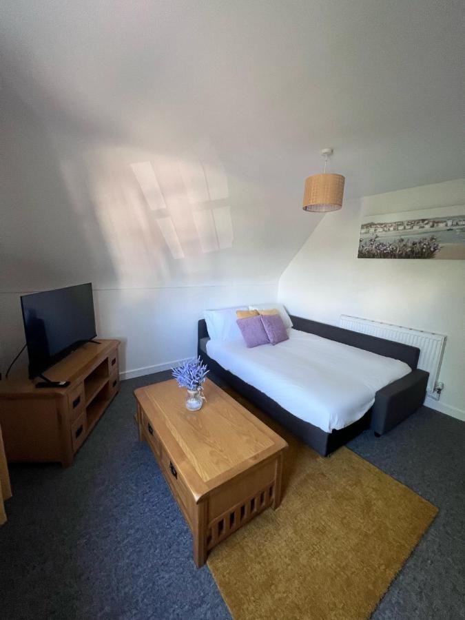 Centrally Located Boscombe Beach Apart With Parking ボーンマス エクステリア 写真